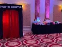 Florida Event DJ Photo Booth Kiosk for Wedding Services Lightfoot Premier Entertainment near