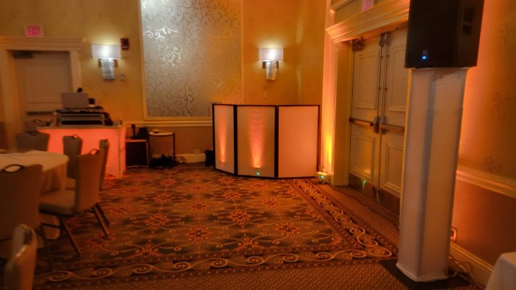 Florida Live Sound DJ and Event Decor System